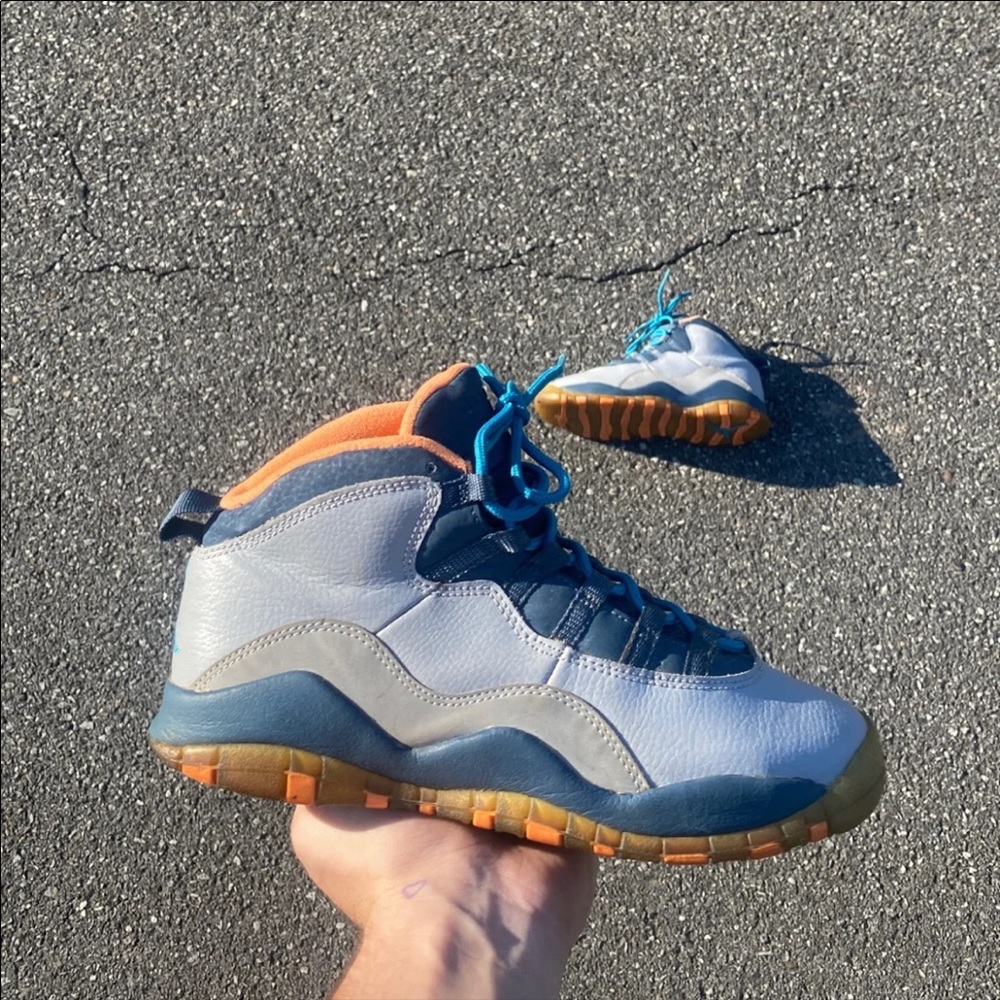 Jordan 10 bobcat size 5.5y